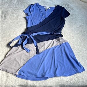 Elegant Blue and Gray Wrap Dress